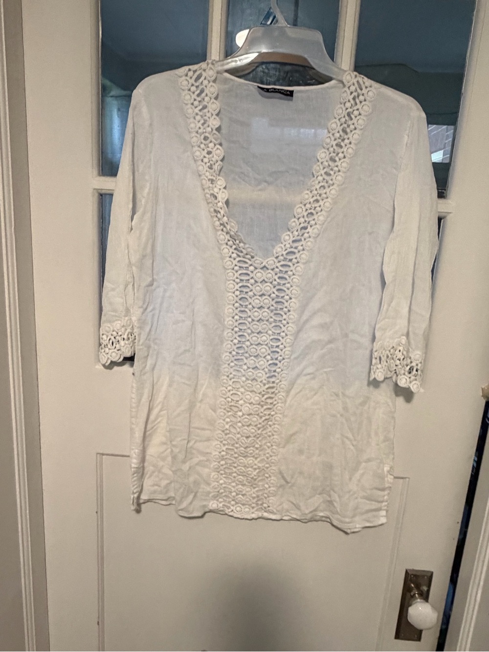 La Blanca White Crochet-Trim Beach Tunic - Picture 4 of 5